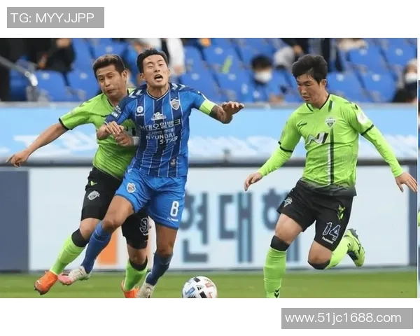 蔚山现代与柏斯足球队比赛分析及战术对比展望