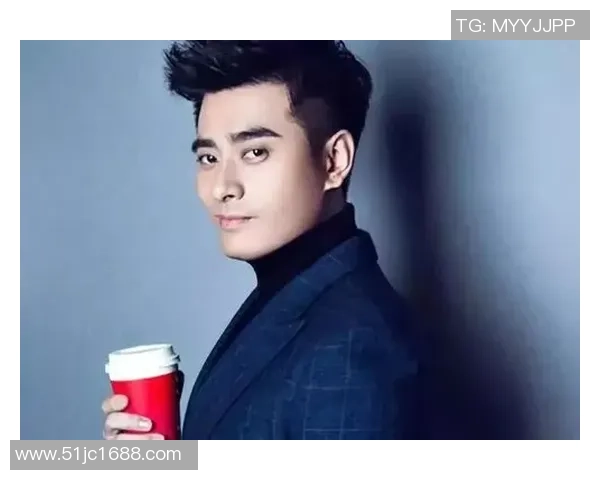 陈林坚的篮球之路：从青涩少年到职业明星的成长故事